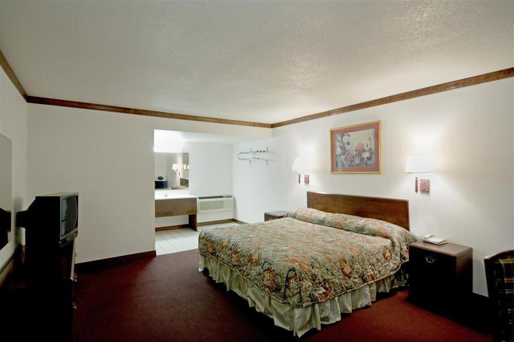 Executive Inn Muldrow Ruang foto